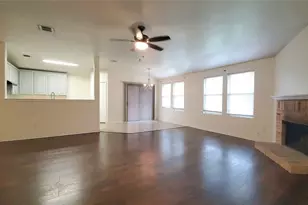 1118 Bradford Dr, Glenn Heights, TX 75154 - Photo 6