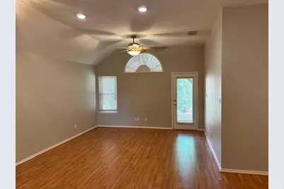 2316 Clermont Lane, Denton, TX 76205 - Photo 4