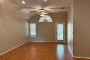 2316 Clermont Ln, Denton, TX 76205 - Photo 4