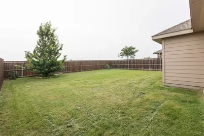 905 Silverbell Street, Princeton, TX 75407 - Photo 22