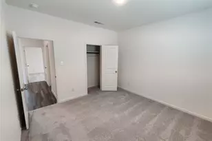 10356 Holy Cross Ln, Fort Worth, TX 76036 - Photo 6