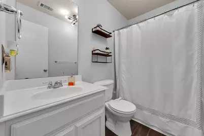513 Crescent Creek Lane, Fort Worth, TX 76140 - Photo 10