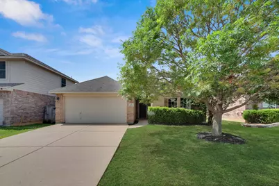 513 Crescent Creek Lane, Fort Worth, TX 76140 - Photo 1