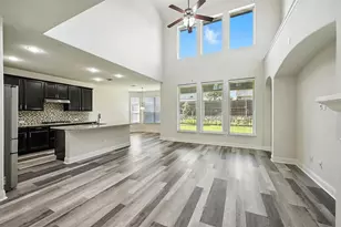 1117 Cypress Hill Dr, Little Elm, TX 75068 - Photo 2