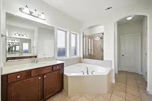 1117 Cypress Hill Dr, Little Elm, TX 75068 - Photo 6