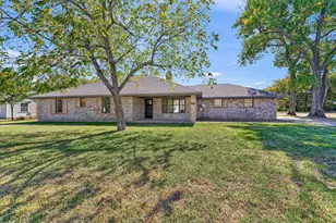 608 North Ave, Whitesboro, TX 76273 - Photo 4