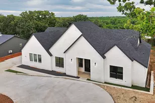 1405 Apache Ct, Joshua, TX 76058 - Photo 2