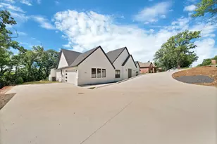 1405 Apache Ct, Joshua, TX 76058 - Photo 4