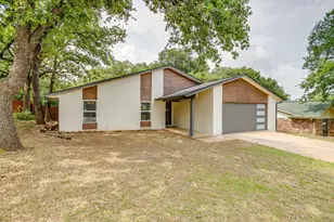 7612 Ripple Creek Ct, Fort Worth, TX 76120 - Photo 1
