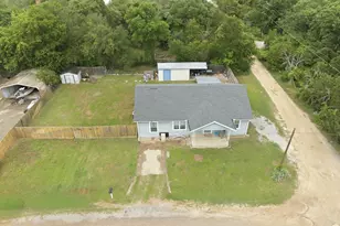 162 Irving Dr, Whitney, TX 76692 - Photo 32