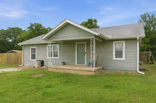 162 Irving Dr, Whitney, TX 76692 - Photo 2