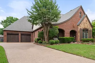 2003 Wellington, Mansfield, TX 76063 - Photo 2