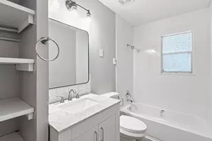 612 Aransas Dr, Euless, TX 76039 - Photo 12