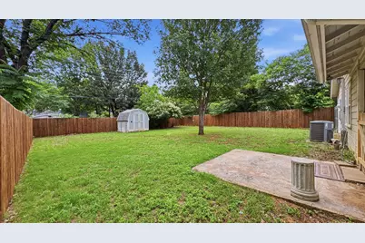 612 Aransas Drive, Euless, TX 76039 - Photo 18