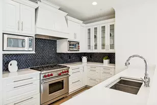 2555 N Pearl St, Dallas, TX 75201 - Photo 8