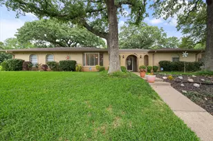 2801 Valparaiso Trail, Arlington, TX 76017 - Photo 1