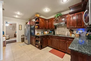 2801 Valparaiso Trail, Arlington, TX 76017 - Photo 12