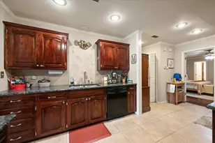 2801 Valparaiso Trail, Arlington, TX 76017 - Photo 14