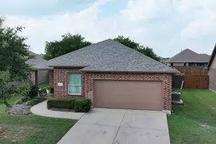 5135 Crystal Lake Ave, Krum, TX 76249 - Photo 32