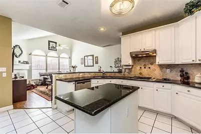 1612 Chester Drive, Plano, TX 75025 - Photo 8