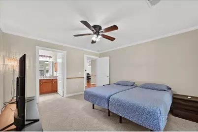 815 Earhart Avenue, Grand Prairie, TX 75051 - Photo 22