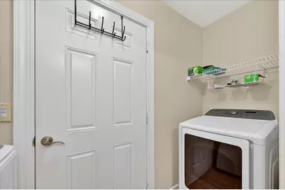 815 Earhart Avenue, Grand Prairie, TX 75051 - Photo 16