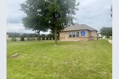 1701 Commerce Drive, Mansfield, TX 76063 - Photo 18