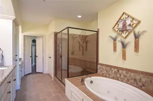 500 Waters Edge Dr, Lake Dallas, TX 75065 - Photo 16