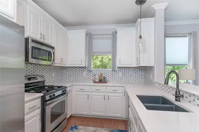 500 Waters Edge Drive #221, Lake Dallas, TX 75065 - Photo 10