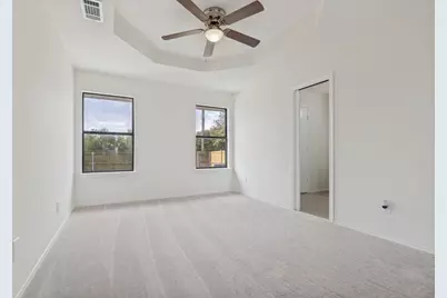 1905 Lakeview Drive, Grand Prairie, TX 75051 - Photo 12