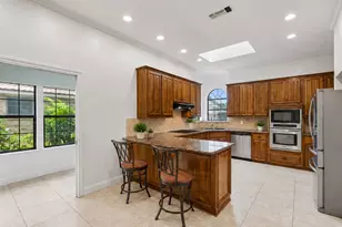 1909 Pecan Ridge Dr, Rowlett, TX 75088 - Photo 4