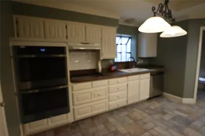3302 Westgrove Drive, Arlington, TX 76001 - Photo 14