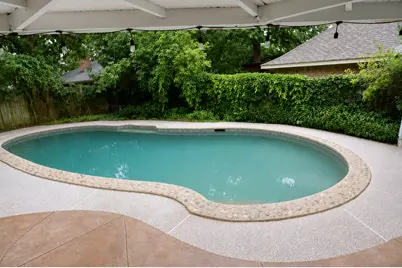3302 Westgrove Drive, Arlington, TX 76001 - Photo 2