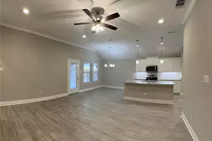 906 Hardaway Dr, Greenville, TX 75402 - Photo 4