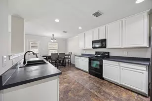 513 Laurel Ln, Fate, TX 75087 - Photo 4