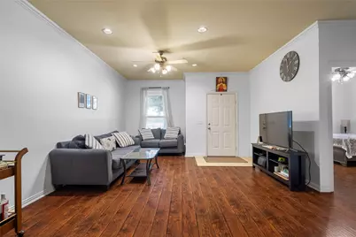 172 High School Drive, Lewisville, TX 75057 - Photo 4