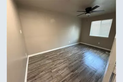 2311 Vagas Street #B, Dallas, TX 75219 - Photo 12