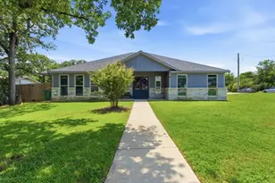 3600 Martin St, Fort Worth, TX 76119 - Photo 4