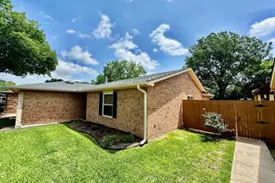 614 Darnel Dr, Mesquite, TX 75149 - Photo 2
