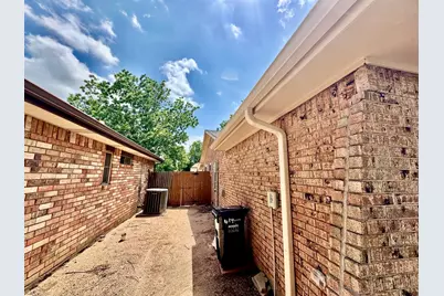 614 Darnel Drive, Mesquite, TX 75149 - Photo 4