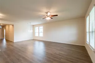 417 Vawter Dr, Van Alstyne, TX 75495 - Photo 4