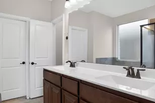 3912 Crater Cir, Fort Worth, TX 76137 - Photo 14