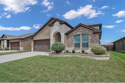 4008 Spur Trail Drive, Denton, TX 76208 - Photo 2
