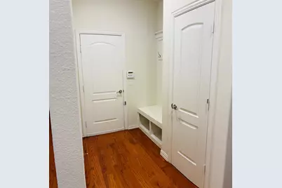 105 Hanover Trail, Lewisville, TX 75067 - Photo 2