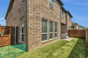 3908 Lucan Ln, Lewisville, TX 75056 - Photo 30