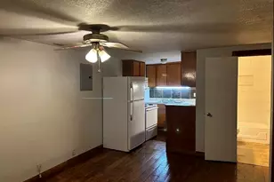 1705 Chris Craft Dr, Grapevine, TX 76051 - Photo 4