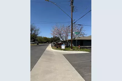 1705 Chris Craft Drive #4, Grapevine, TX 76051 - Photo 12