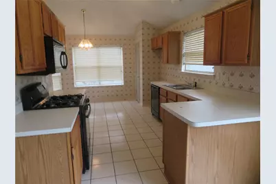 1104 Germany Drive, Cedar Hill, TX 75104 - Photo 4