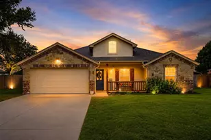 2108 Ridgewood Dr, Bridgeport, TX 76426 - Photo 1