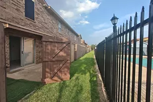 923 Vedral Pl, Cedar Hill, TX 75104 - Photo 20
